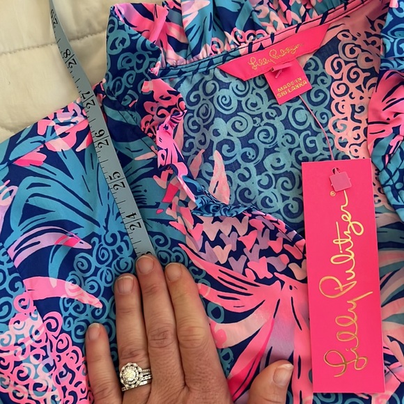 Lilly Pulitzer Sherida Top Borealis Blue Tropic Down Low medium NWT - Picture 13 of 15